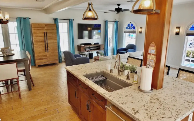 Belmont Shore Beach House