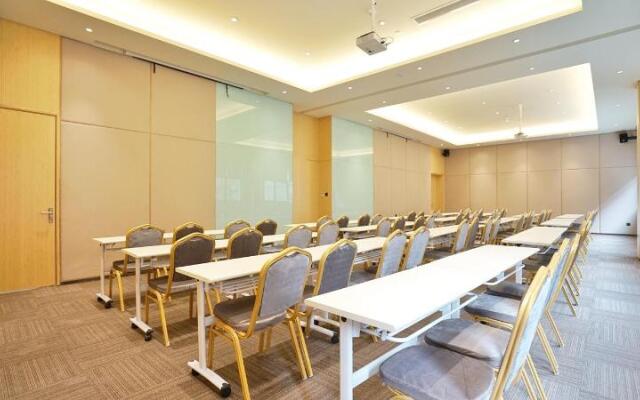 JI Hotel Jinan Jingshi Road Harmony Square