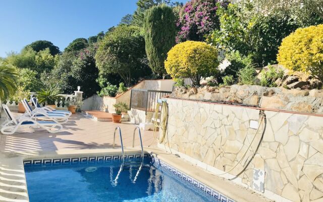 Mediterranean Villa Investingspain sea view and pool