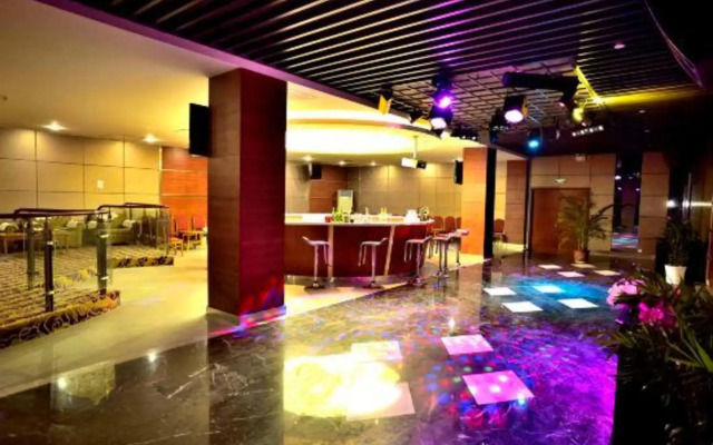 Jinhu Hotel