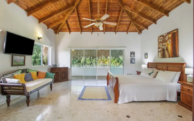 Golf-Front Villa in Puntacana Resort