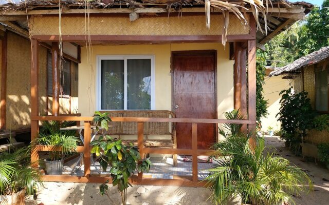 Lugadia Beach Cottages