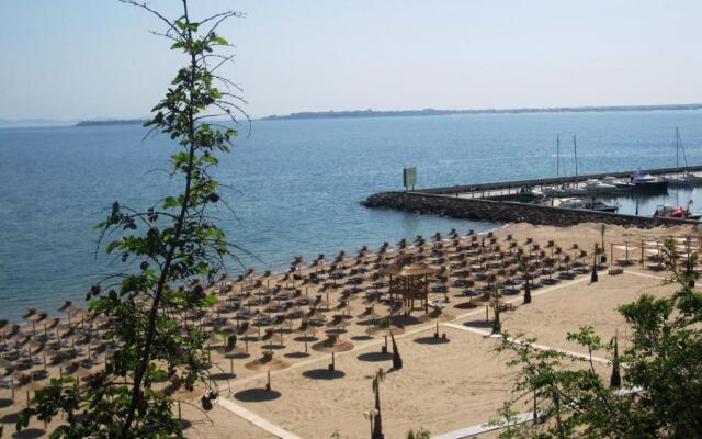 MONASTERY Apart Complex