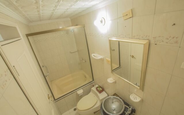 Hostal Casa Cristales