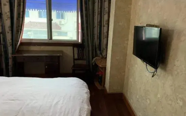 Cixi zhuanghuang Inn