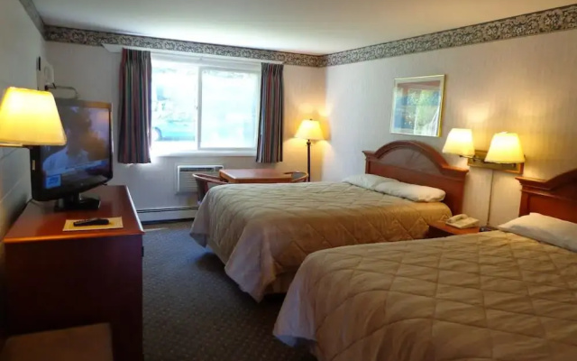 Rodeway Inn Milford  I84