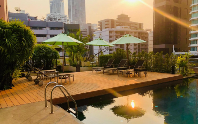 Oakwood Residence Sukhumvit 24 Bangkok