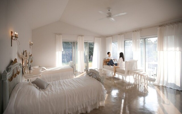 Seogwipo Hotel Changgo Pension