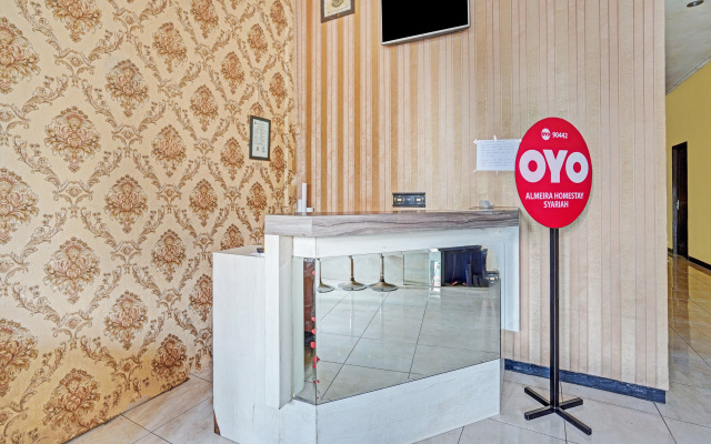 OYO 90442 Almeira Homestay Syariah Sub
