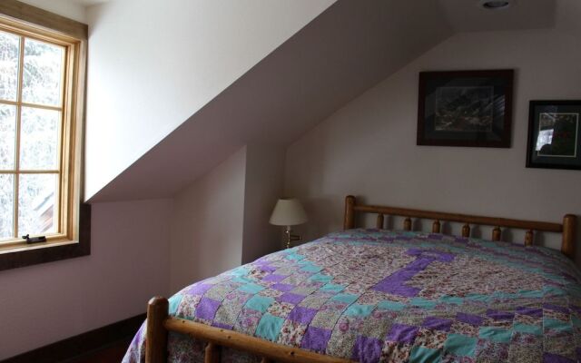 Baldpate Inn