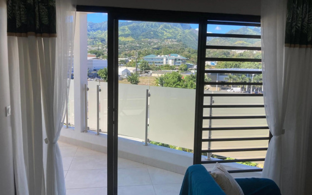 Standing Residence Tevai