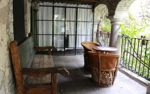 Casa de los Espíritus Alegres By Rotamundos