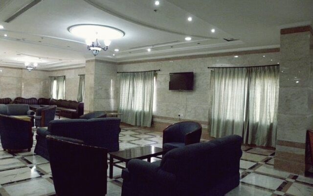 Hana Hariry Hotel