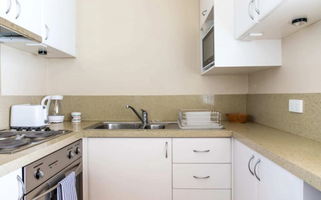 Charming 1 Bedroom Apartment in Vibrant South Yarra