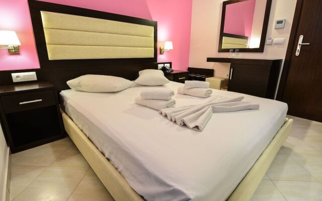 Kyani Akti Hotel