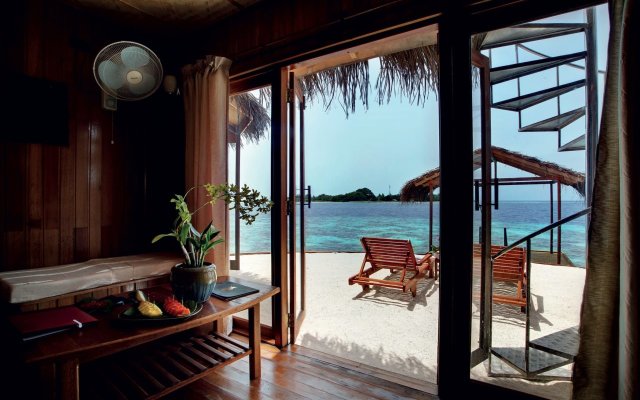 Nika Island Resort & Spa