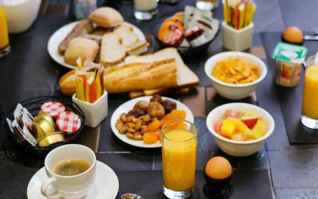 Hotel Lucien & Marinette