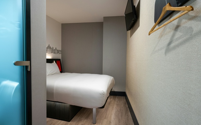 easyhotel Oxford