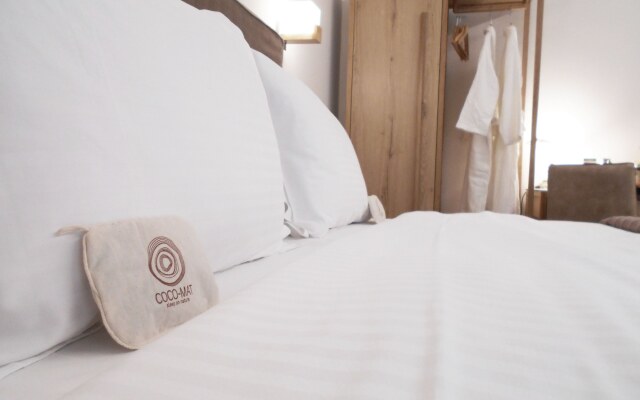Anastazia Luxury Suites & Rooms