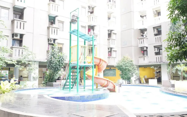 OYO 94159 Gateway Cicadas Apartment By Chery Properti