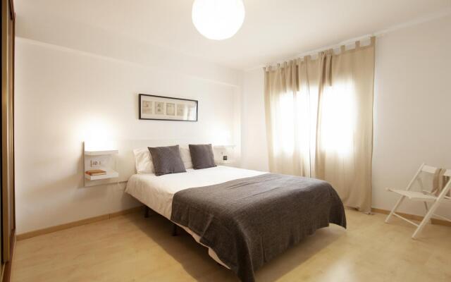 CERVANTES Apartment 34 2BR 1BT