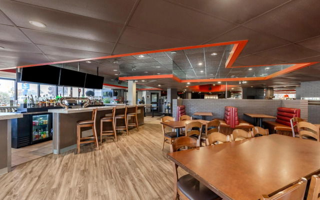 Comfort Inn Airport West