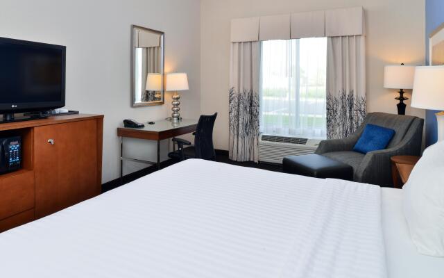 Holiday Inn Express Hotel & Suites Terre Haute, an IHG Hotel