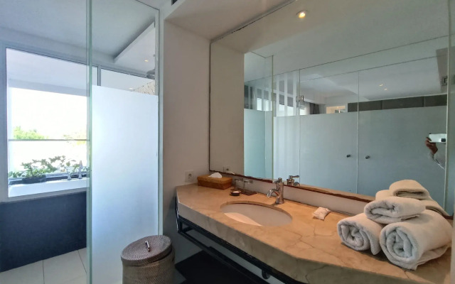Benoa Sea Suites and Villas
