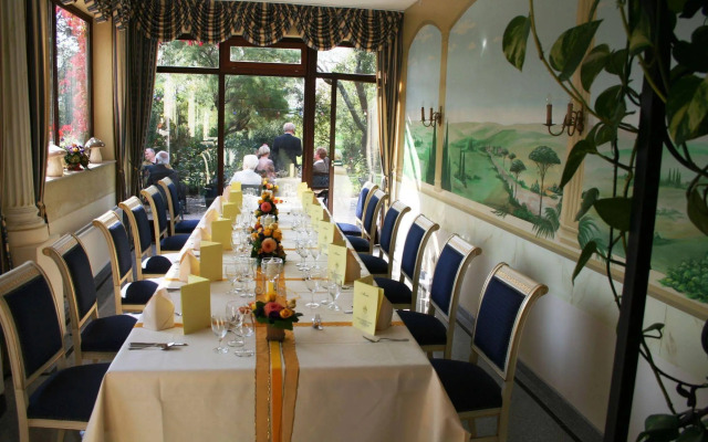Hotel Maasberg Therme