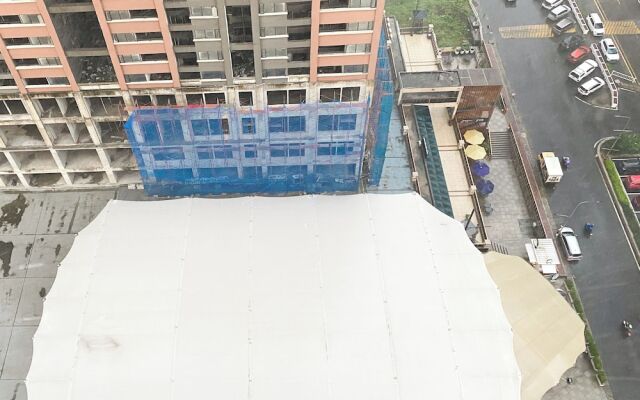 Restful And Cozy Living 2Br Meikarta Apartment