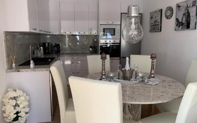 Villa Emilia 4 Personas