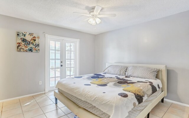 3BR Pool Home in Tampa by Tom Well IG - 712