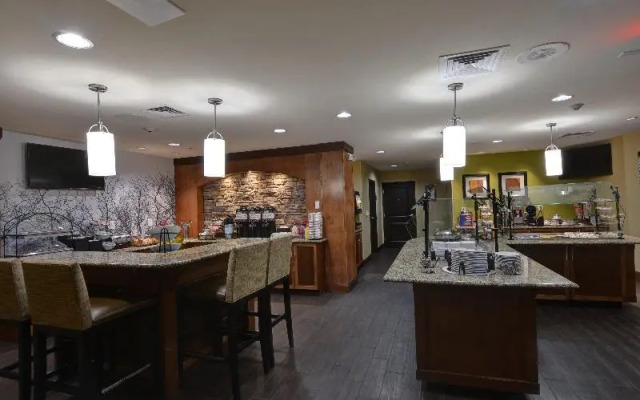 Staybridge Suites Lakeland West An Ihg Hotel