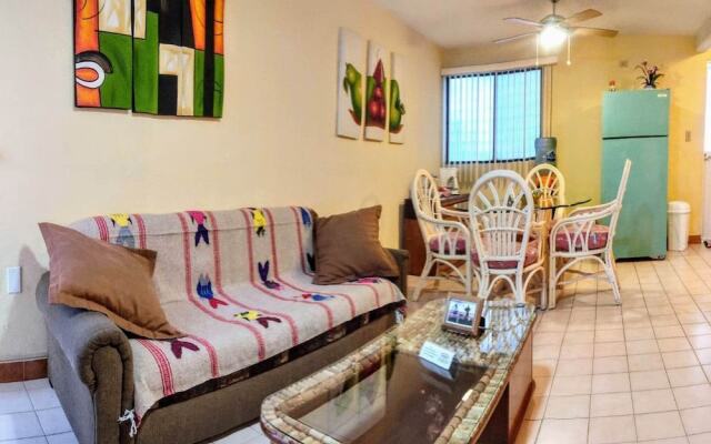 Nice Apartment, Equipped Near the Malecon and the Beach