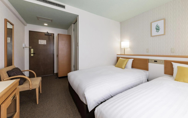 Nishitetsu Inn Tenjin