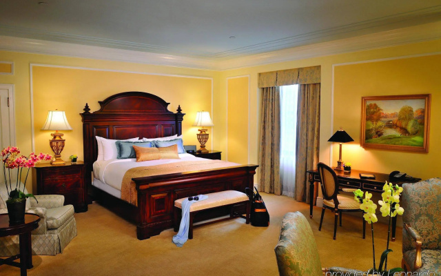 Fairmont Hotel Vancouver