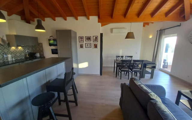 Carlos Apartment - Penthouse - Belch1952