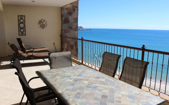 Sonoran Sky 2BR Upper 1007-v by Casago