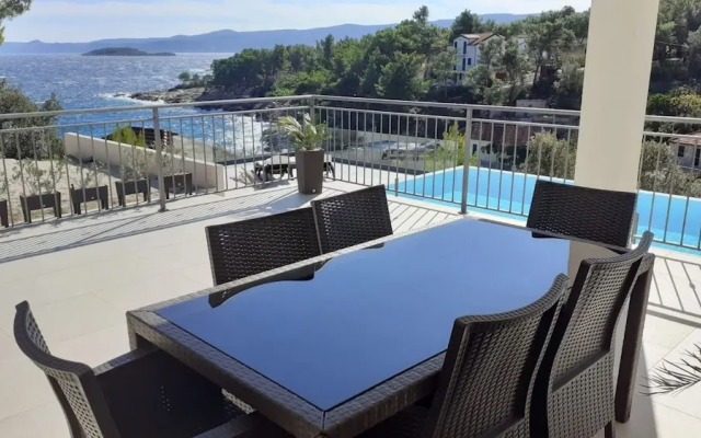 Sunny Hvar - With Pool - A2