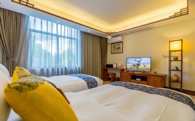 Zuixi Pavilion Travelling With Hotel