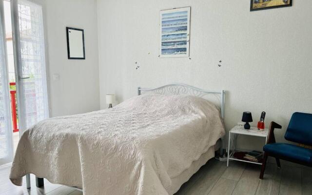 Appartement Cambo-les-Bains, 2 pièces, 2 personnes - FR-1-495-5