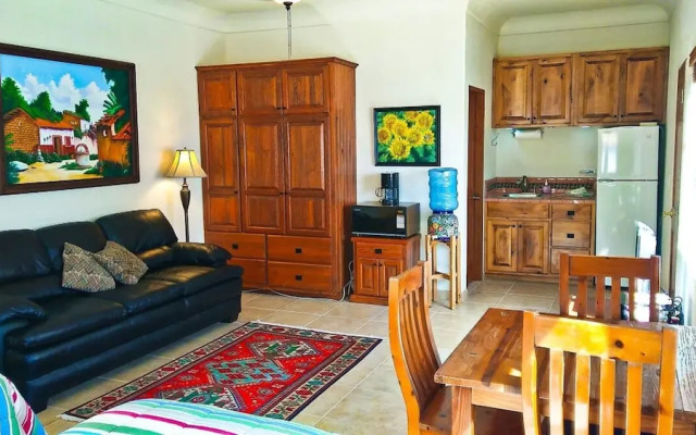 Casa Evita 4 Bedroom Beachfront Home