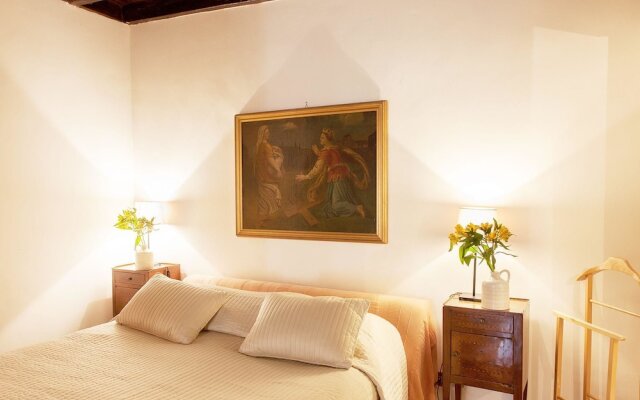 RSH Navona Elegant Apartment 2