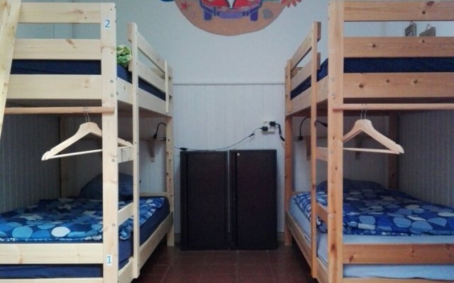 La Ventana Azul - Surf & Beach House Hostel