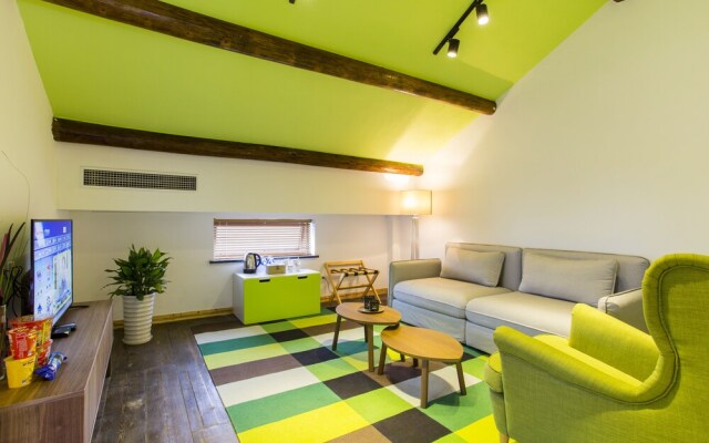 Mishe Orange Garden Inn