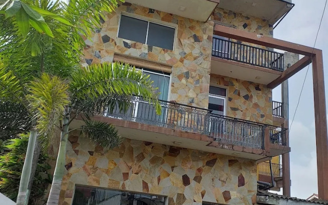 New Rani Inn