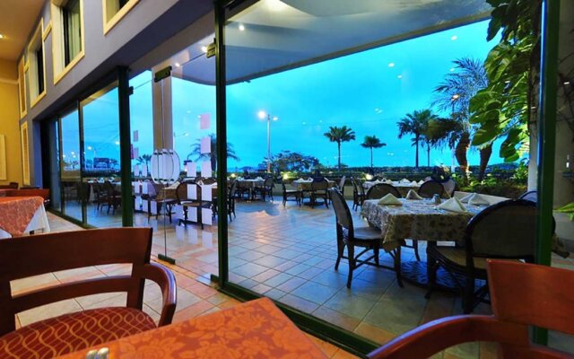 Hotel Colón Salinas