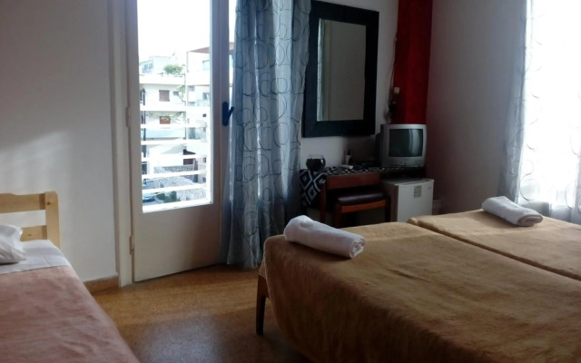 Pasiphae Hotel
