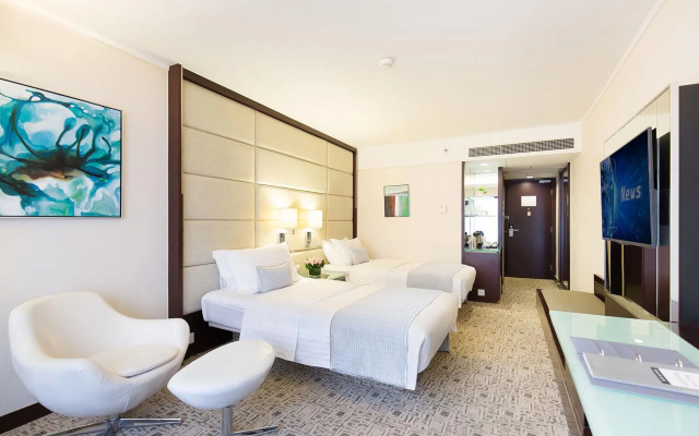 Regal Kowloon Hotel