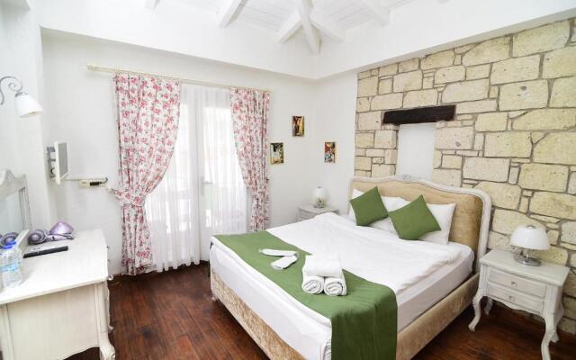Zubeyde Hanim Alacati Otel